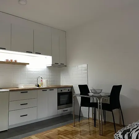 B&w Apartment